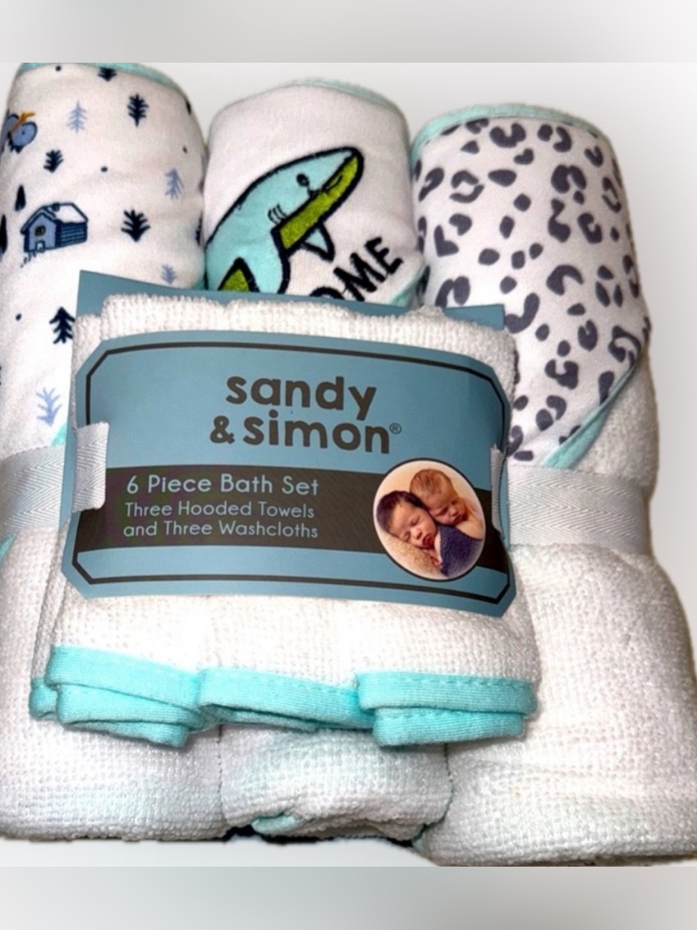 Baby Hooded Bath Towels Washcloths 6 Piece Set NWT Baby Sharks Unisex Boys Girls